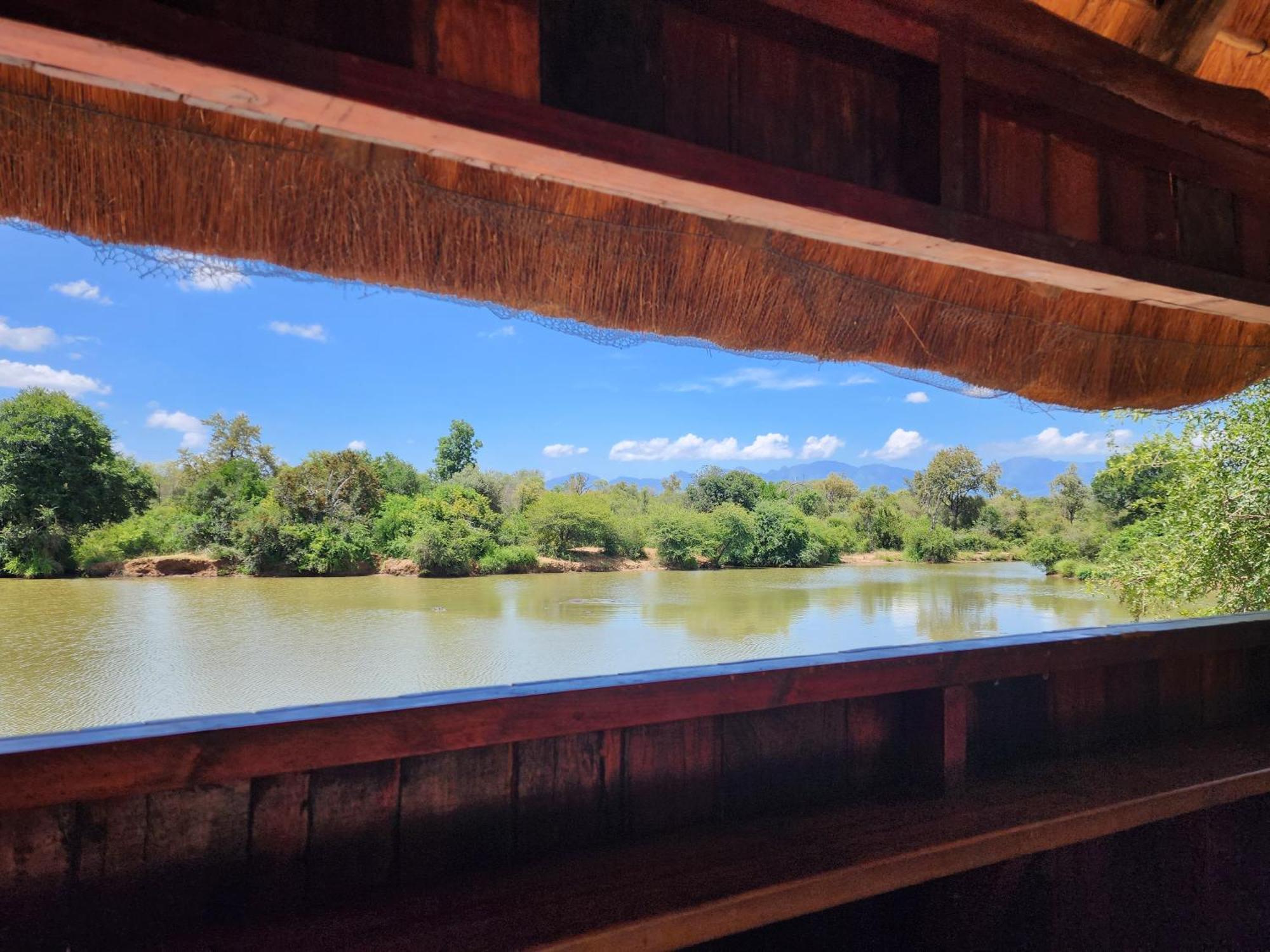 Karongwe River Lodge Karongwe Game Reserve Exterior photo